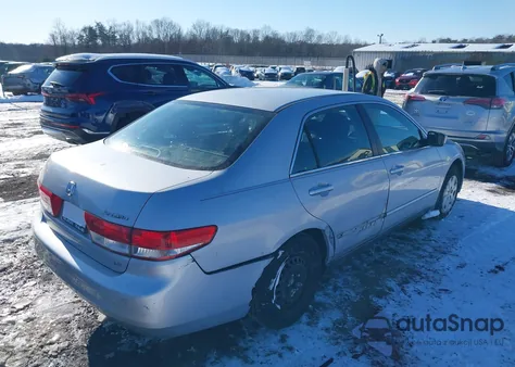 2004 Honda Accord 2.4 Lx z USA, uszkodzony, nr VIN 1HGCM56394A165191